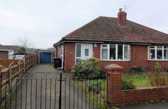 2 bedroom Detached f...